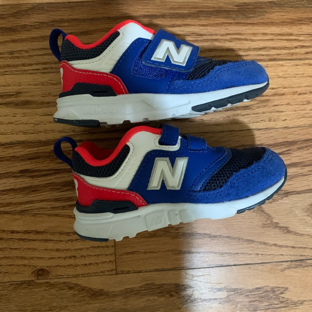 New Balance toddler sneakers